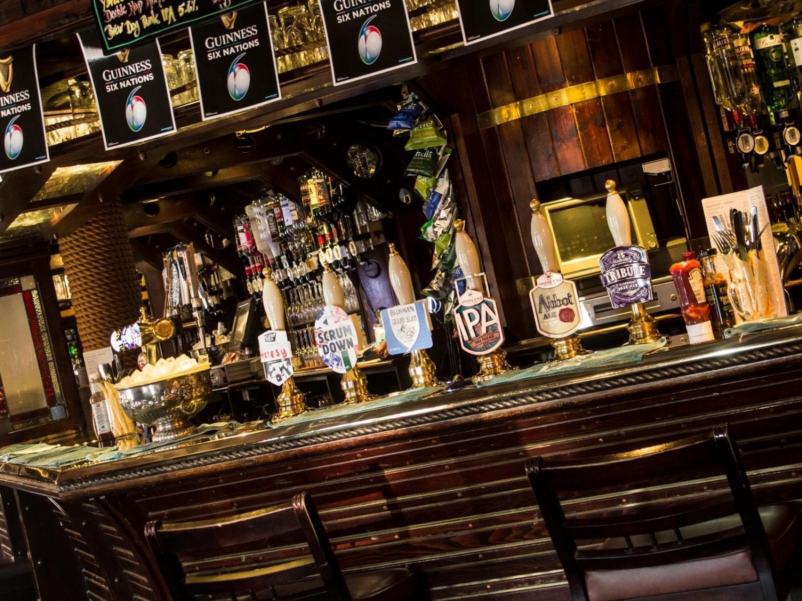 The Ship Hotel เชมส์ฟอร์ด ภายนอก รูปภาพ
